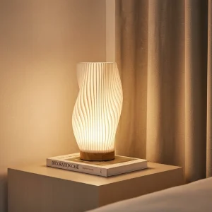 Bølget bordlampe – GlowRipple